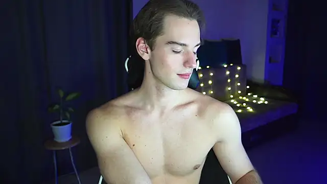 Snapshot of Litmate chatting on 11.14.25 Litmate online show from 11.14.25