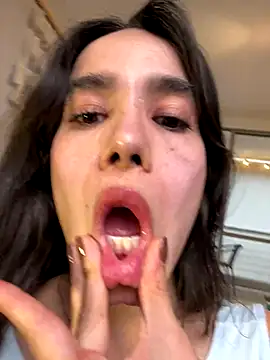 Irish Collins online show from 09.12.25