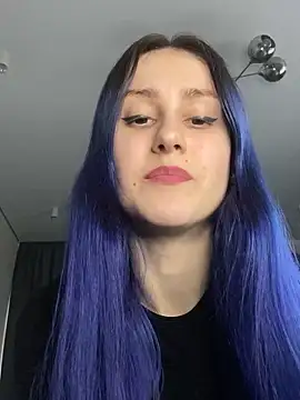 Erotic Synth Goddess online show from 12.30.24