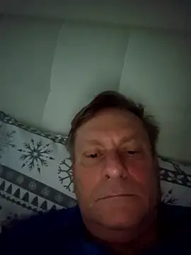 Snapshot of johnnym1 chatting on 01.15.26 johnnym1 online show from 01.15.26