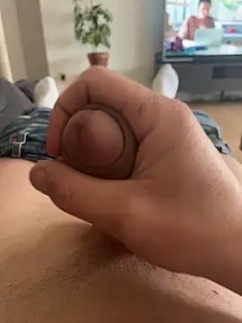 Snapshot of moi_seul chatting on 12.11.24 moi seul online show from 12.11.24