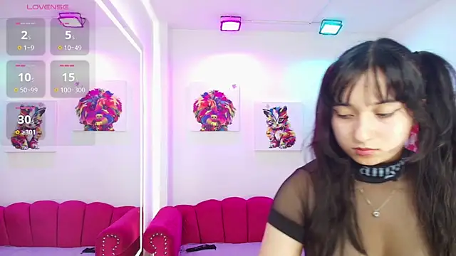 Miss dolly  online show from 05.04.26