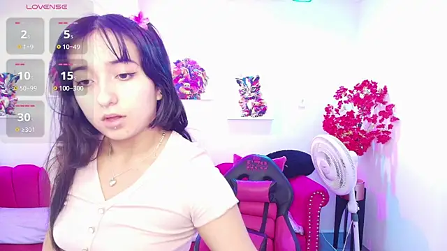 Miss dolly  online show from 05.05.26