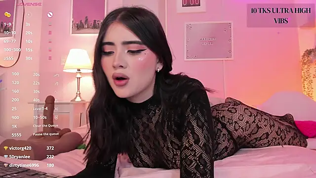 Snapshot of little-natt chatting on 01.30.25 little-natt online show from 01.30.25