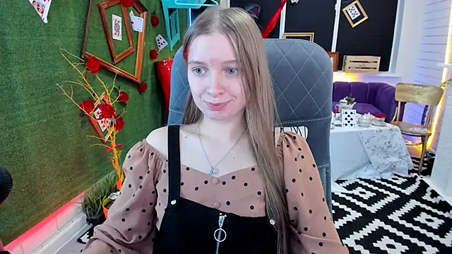 MayaSinabon online show from 12.07.24