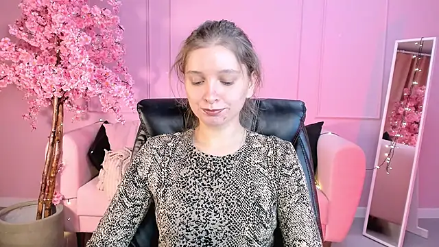 MayaSinabon online show from 01.08.25