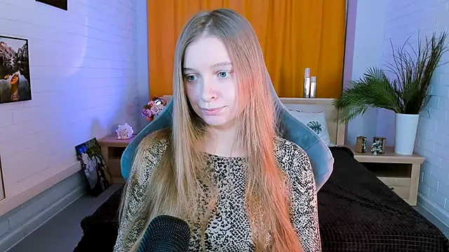 MayaSinabon online show from 01.26.25