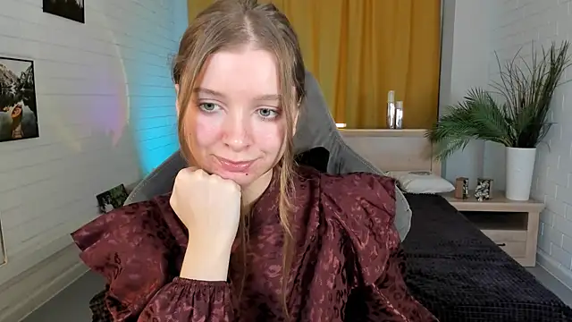 MayaSinabon online show from 02.01.25