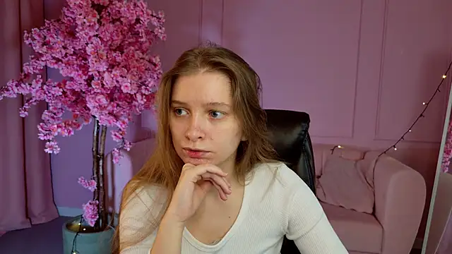 MayaSinabon online show from 03.11.25