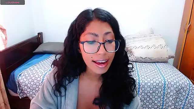 Snapshot of sofia_rosse4 chatting on 01.13.26 sofia rosse4 online show from 01.13.26