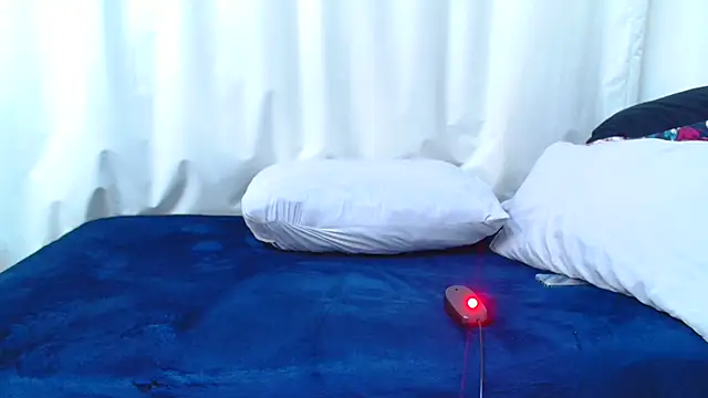 HotSmallTits online show from 10.20.25