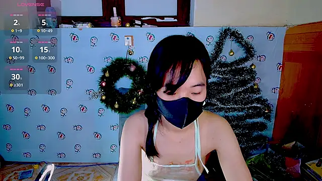   Saphia   online show from 12.04.24