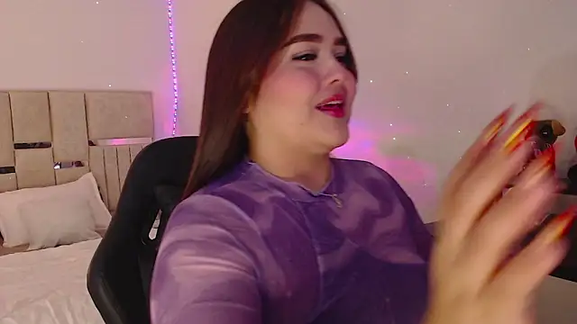 Snapshot of KimGeorgia_ chatting on 02.25.25 KimGeorgia online show from 02.25.25