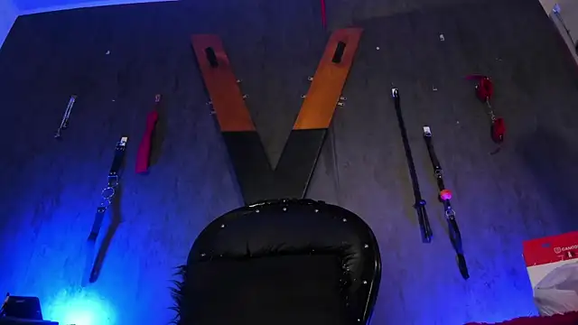 Snapshot of CharlotteScotte chatting on 03.12.25 CharlotteScotte online show from 03.12.25