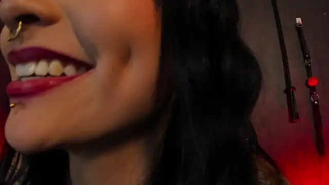 Snapshot of CharlotteScotte chatting on 03.12.25 CharlotteScotte online show from 03.12.25