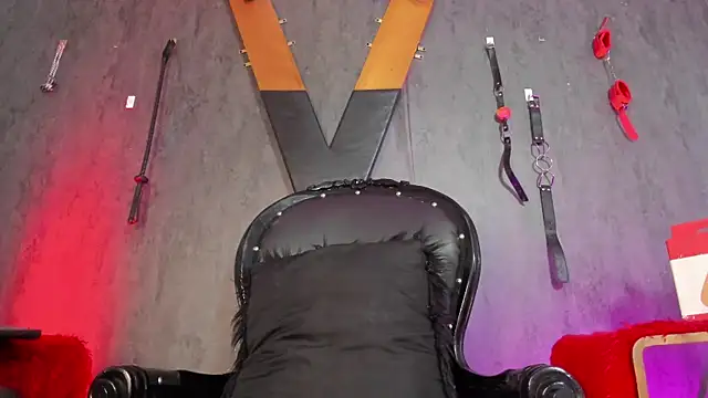 Snapshot of CharlotteScotte chatting on 03.13.25 CharlotteScotte online show from 03.13.25