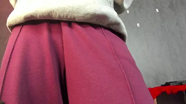 Snapshot of CharlotteScotte chatting on 03.15.25 CharlotteScotte online show from 03.15.25