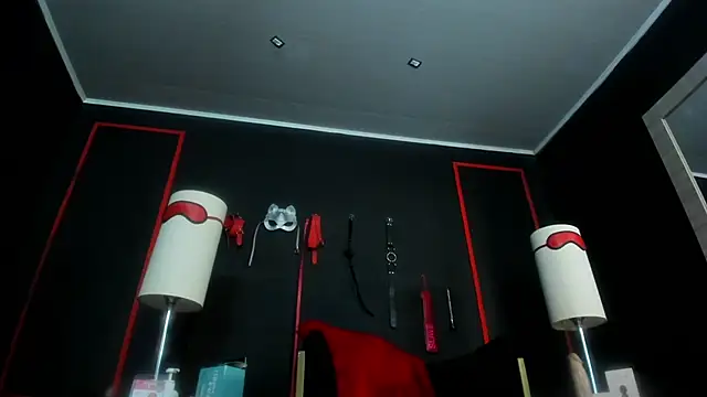 Snapshot of CharlotteScotte chatting on 01.16.26 CharlotteScotte online show from 01.16.26