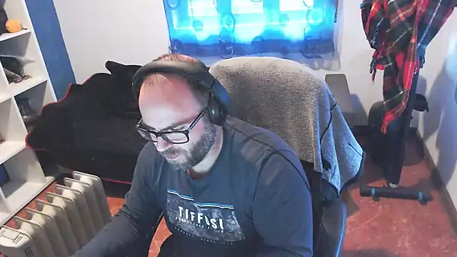 ravingr4d4 online show from 03.20.25