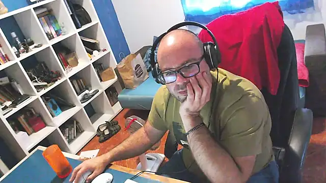 ravingr4d4 online show from 09.09.25