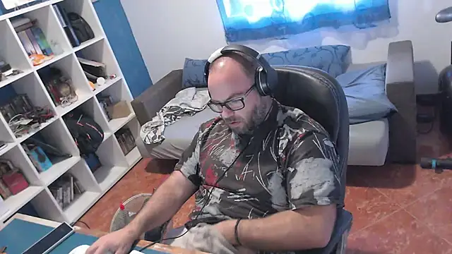 ravingr4d4 online show from 09.24.25