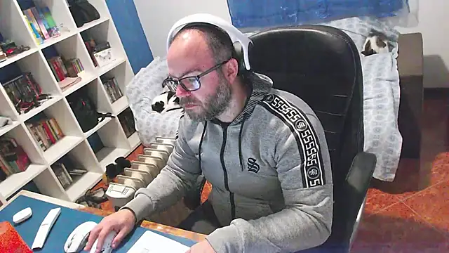 ravingr4d4 online show from 01.18.26