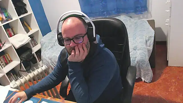 Snapshot of ravingr4d4 chatting on 02.10.26 ravingr4d4 online show from 02.10.26