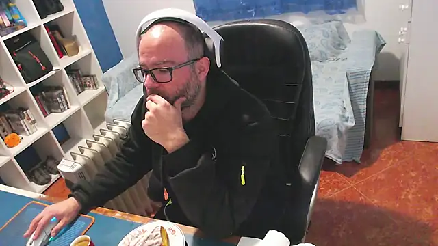 Snapshot of ravingr4d4 chatting on 02.15.26 ravingr4d4 online show from 02.15.26