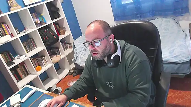 Snapshot of ravingr4d4 chatting on 02.17.26 ravingr4d4 online show from 02.17.26