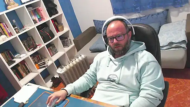 Snapshot of ravingr4d4 chatting on 03.01.26 ravingr4d4 online show from 03.01.26