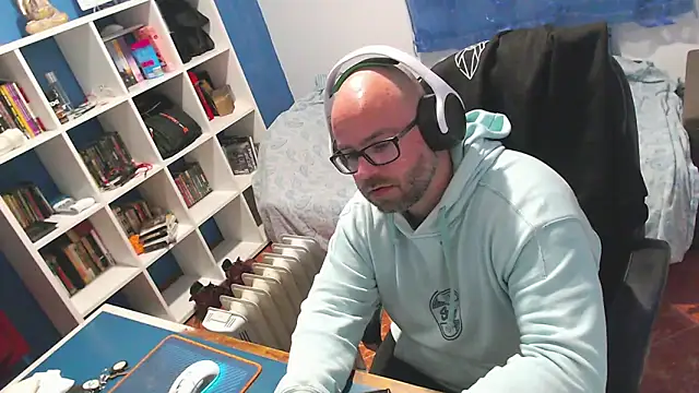 Snapshot of ravingr4d4 chatting on 03.02.26 ravingr4d4 online show from 03.02.26