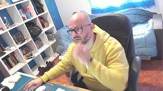 Snapshot of ravingr4d4 chatting on 03.04.26 ravingr4d4 online show from 03.04.26