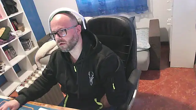 Snapshot of ravingr4d4 chatting on 03.09.26 ravingr4d4 online show from 03.09.26