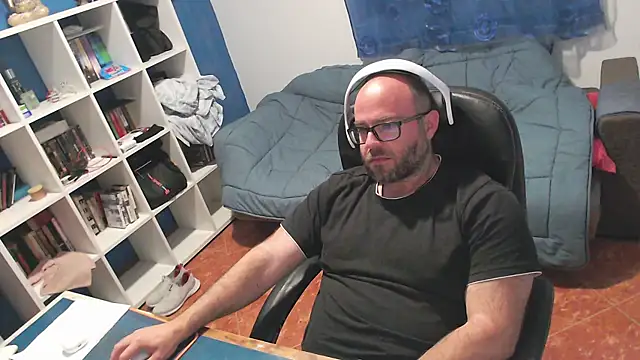 Snapshot of ravingr4d4 chatting on 05.17.26 ravingr4d4 online show from 05.17.26