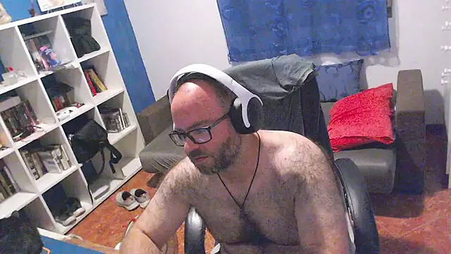 Snapshot of ravingr4d4 chatting on 07.03.26 ravingr4d4 online show from 07.03.26
