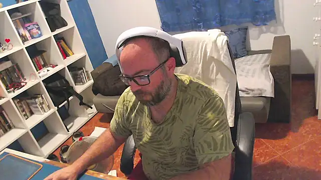 Snapshot of ravingr4d4 chatting on 07.07.26 ravingr4d4 online show from 07.07.26