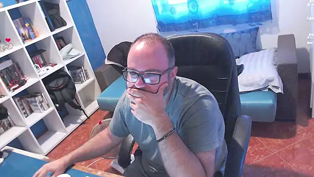 Snapshot of ravingr4d4 chatting on 07.15.26 ravingr4d4 online show from 07.15.26