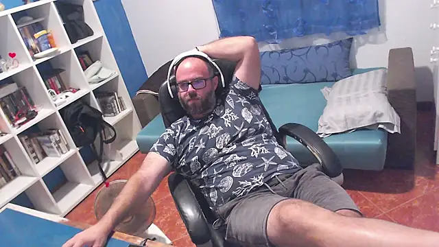 Snapshot of ravingr4d4 chatting on 07.16.26 ravingr4d4 online show from 07.16.26