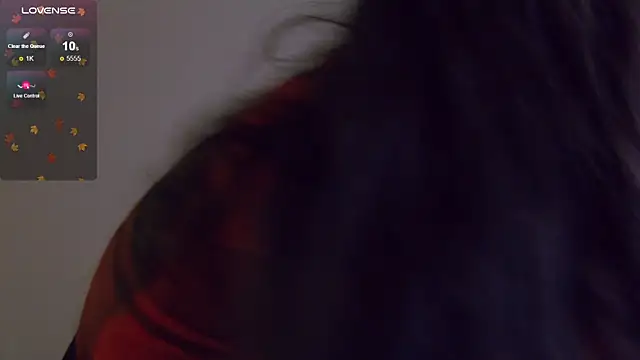 LilyRoselyn online show from 10.25.25