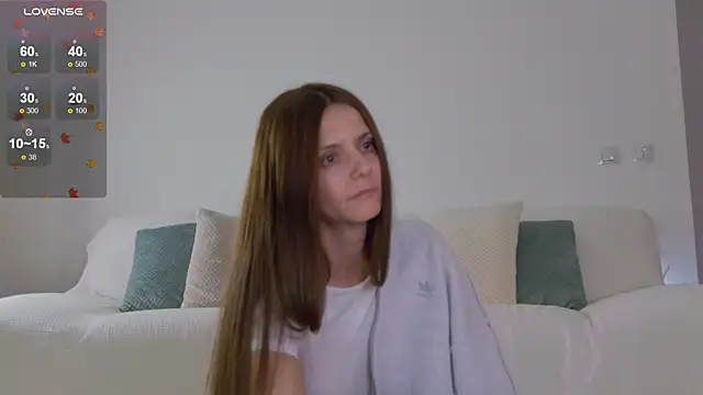 LilyRoselyn online show from 11.23.25