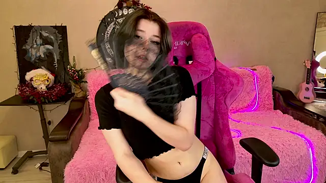 Alisa Black Star online show from 01.24.25