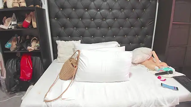 BbwSQUIRTERxx online show from 06.26.26