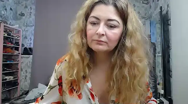 Snapshot of Helen1974 chatting on 02.17.25 Helen1974 online show from 02.17.25