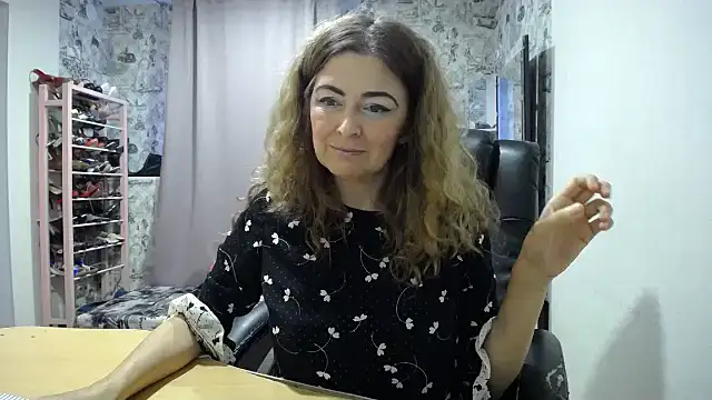 Helen1974 online show from 06.06.26