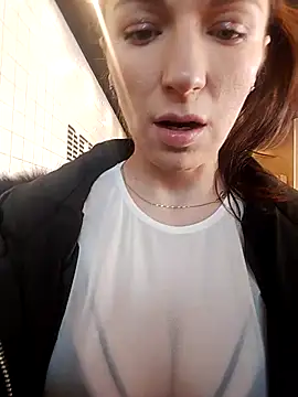 Snapshot of Brilliant-Queen1 chatting on 01.14.26 Brilliant-Queen1 online show from 01.14.26