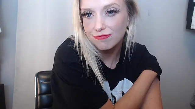 Snapshot of jaidenangel chatting on 04.05.26 jaidenangel online show from 04.05.26