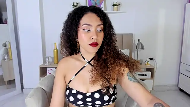Zoe Gruber online show from 05.29.26