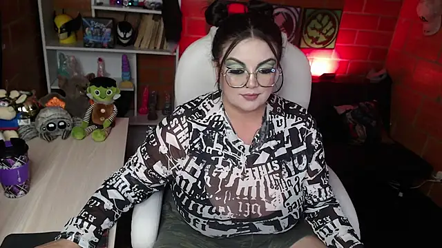 Snapshot of juliette_rd chatting on 01.03.25 juliette rd online show from 01.03.25