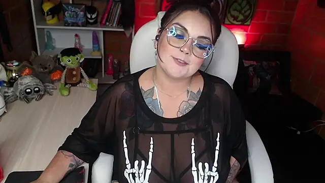 Snapshot of juliette_rd chatting on 02.28.25 juliette rd online show from 02.28.25