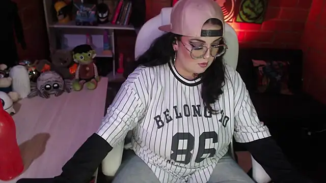 Snapshot of juliette_rd chatting on 03.13.25 juliette rd online show from 03.13.25